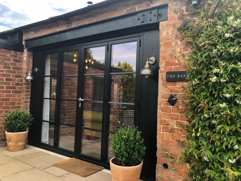 Luxury Barn With Hot Tub, Spa Treatments, Private Dining Little Budworth Exterior foto